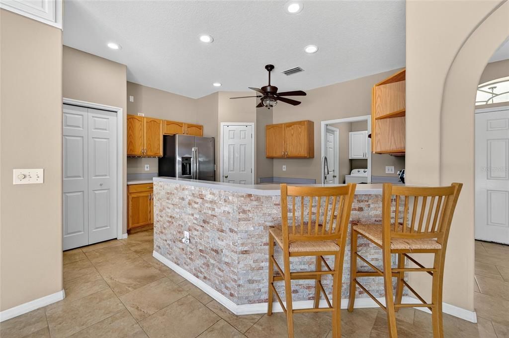 待售: $389,000 (3 贝兹, 2 浴室, 1781 平方英尺)