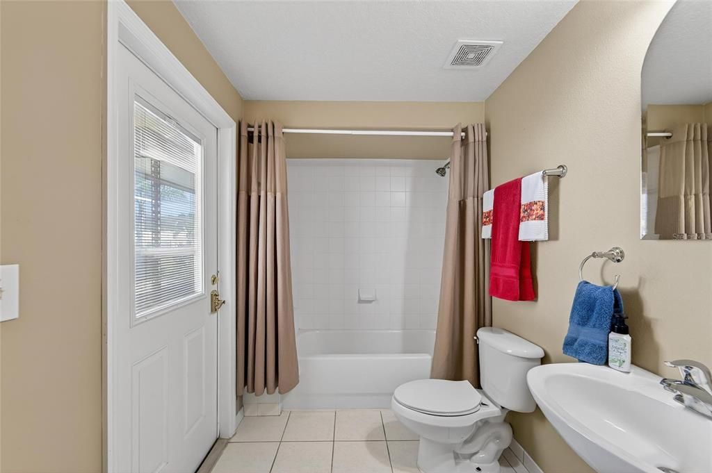 待售: $389,000 (3 贝兹, 2 浴室, 1781 平方英尺)