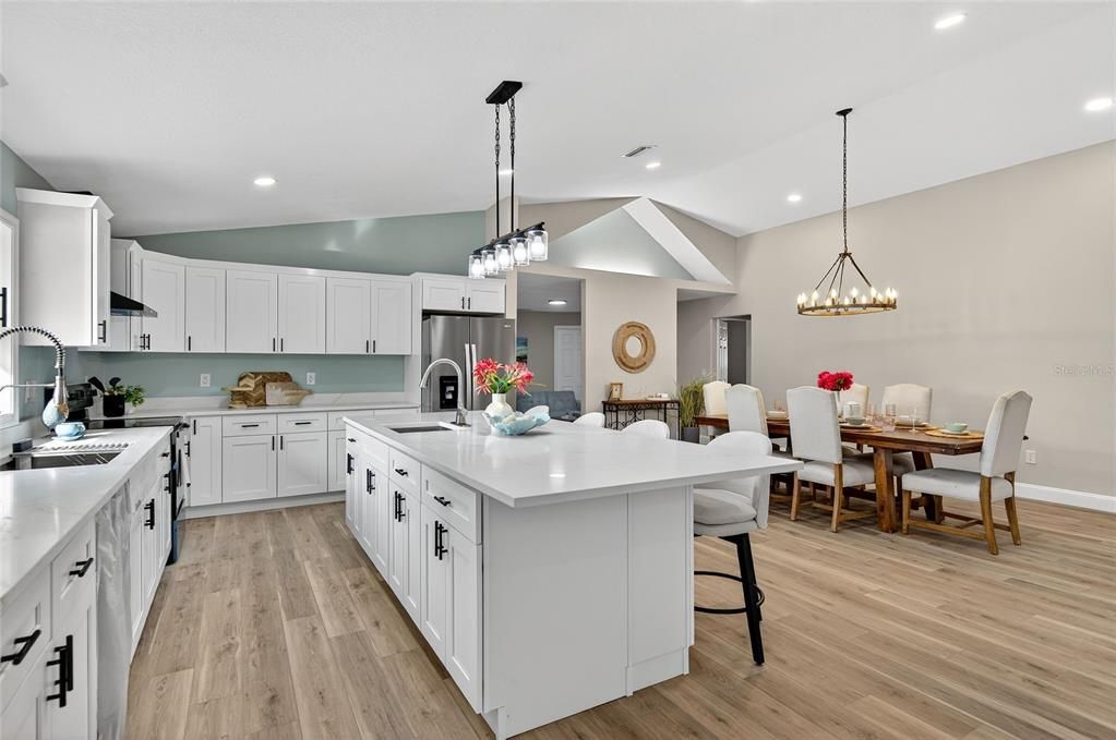 待售: $448,888 (5 贝兹, 3 浴室, 2784 平方英尺)