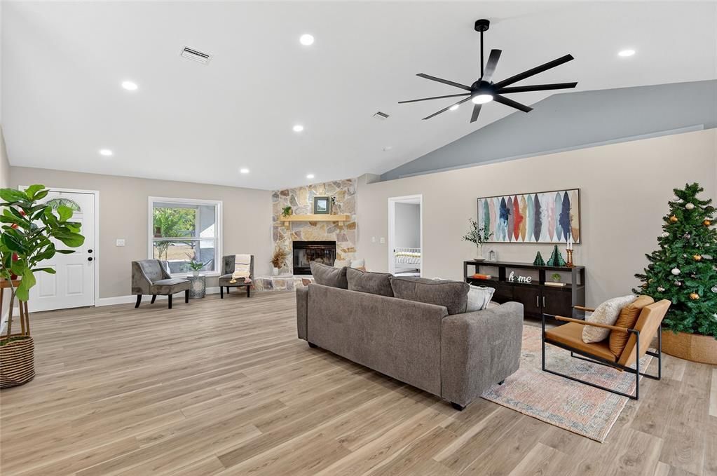 待售: $448,888 (5 贝兹, 3 浴室, 2784 平方英尺)