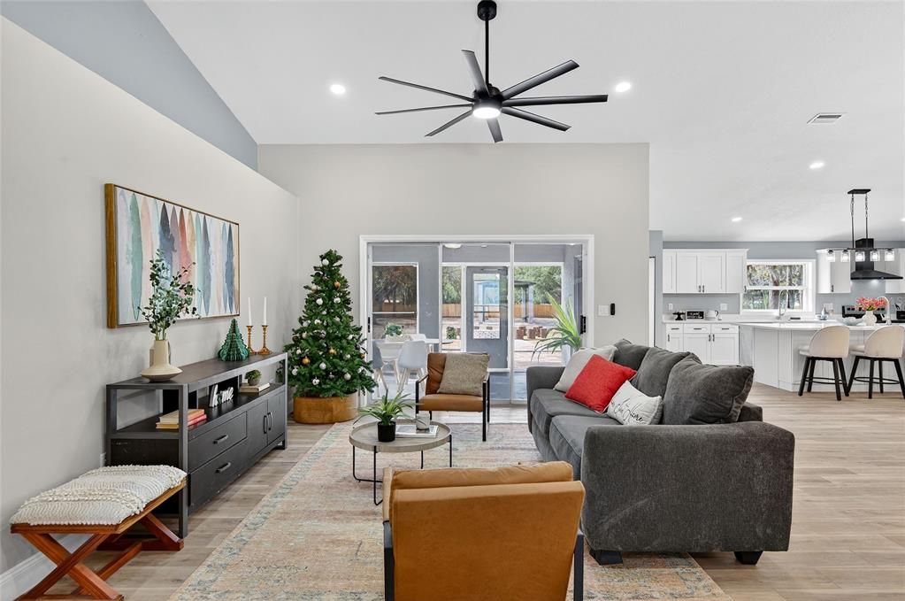 待售: $448,888 (5 贝兹, 3 浴室, 2784 平方英尺)