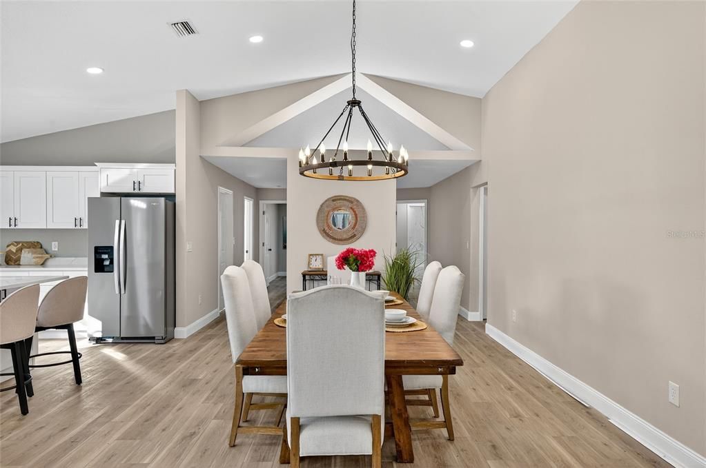 待售: $448,888 (5 贝兹, 3 浴室, 2784 平方英尺)