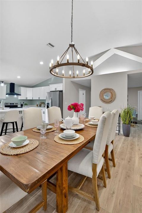 待售: $448,888 (5 贝兹, 3 浴室, 2784 平方英尺)