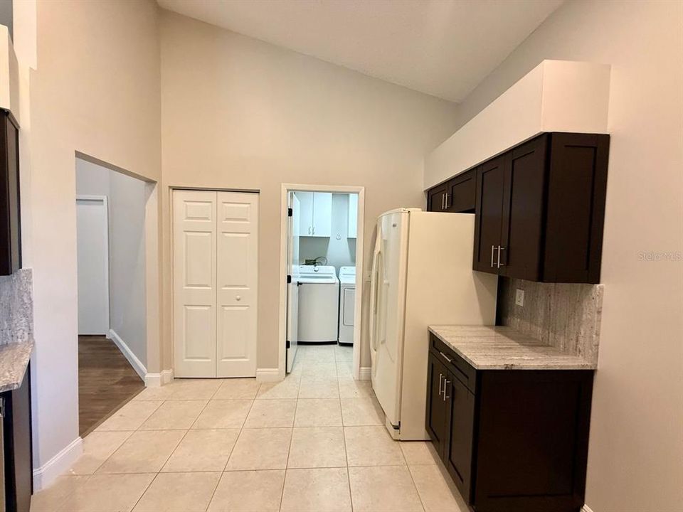 For Rent: $2,950 (4 beds, 2 baths, 1580 Square Feet)