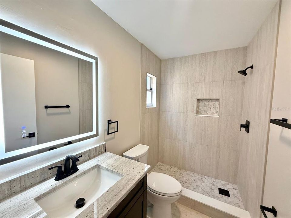 For Rent: $2,950 (4 beds, 2 baths, 1580 Square Feet)