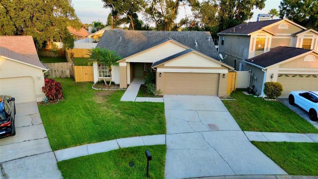 For Rent: $2,950 (4 beds, 2 baths, 1580 Square Feet)