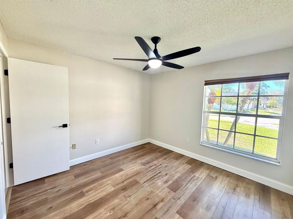 For Rent: $2,950 (4 beds, 2 baths, 1580 Square Feet)