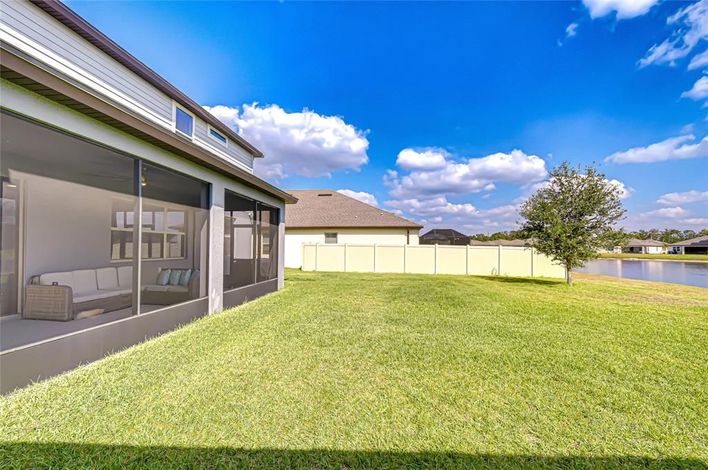 En Venta: $550,000 (5 camas, 4 baños, 3245 Pies cuadrados)