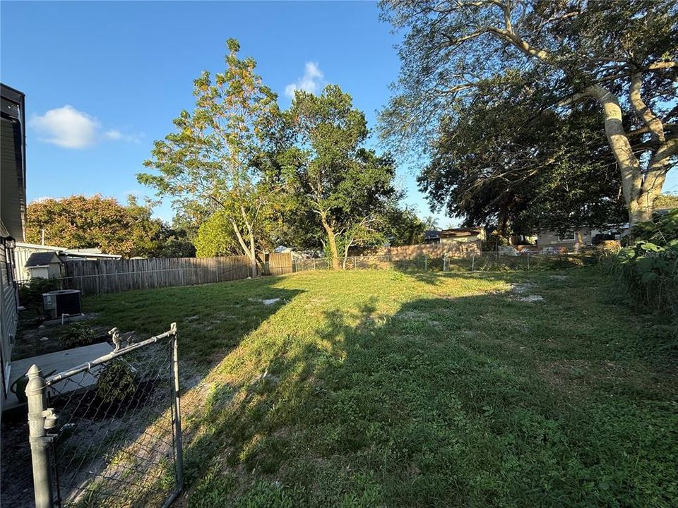 В аренду: $2,200 (3 спален, 2 ванн, 1125 Квадратных фут)