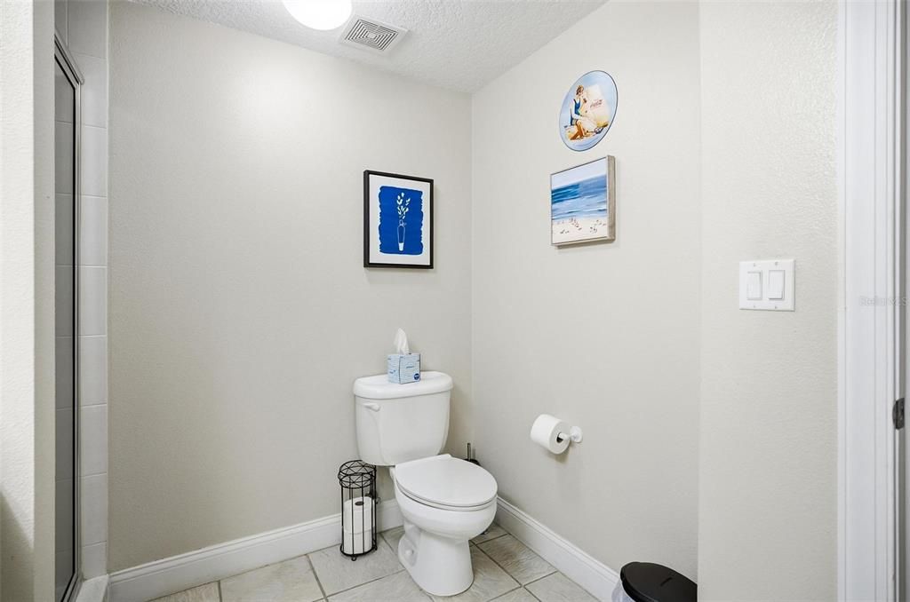 For Rent: $3,100 (3 beds, 2 baths, 1640 Square Feet)