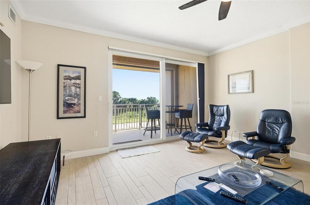 For Rent: $3,100 (3 beds, 2 baths, 1640 Square Feet)