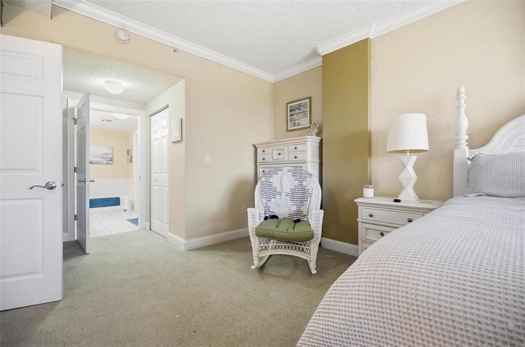 For Rent: $3,100 (3 beds, 2 baths, 1640 Square Feet)