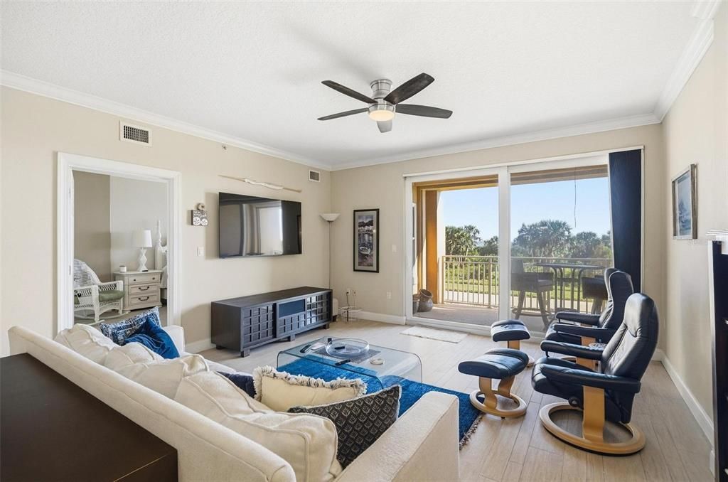 For Rent: $3,100 (3 beds, 2 baths, 1640 Square Feet)