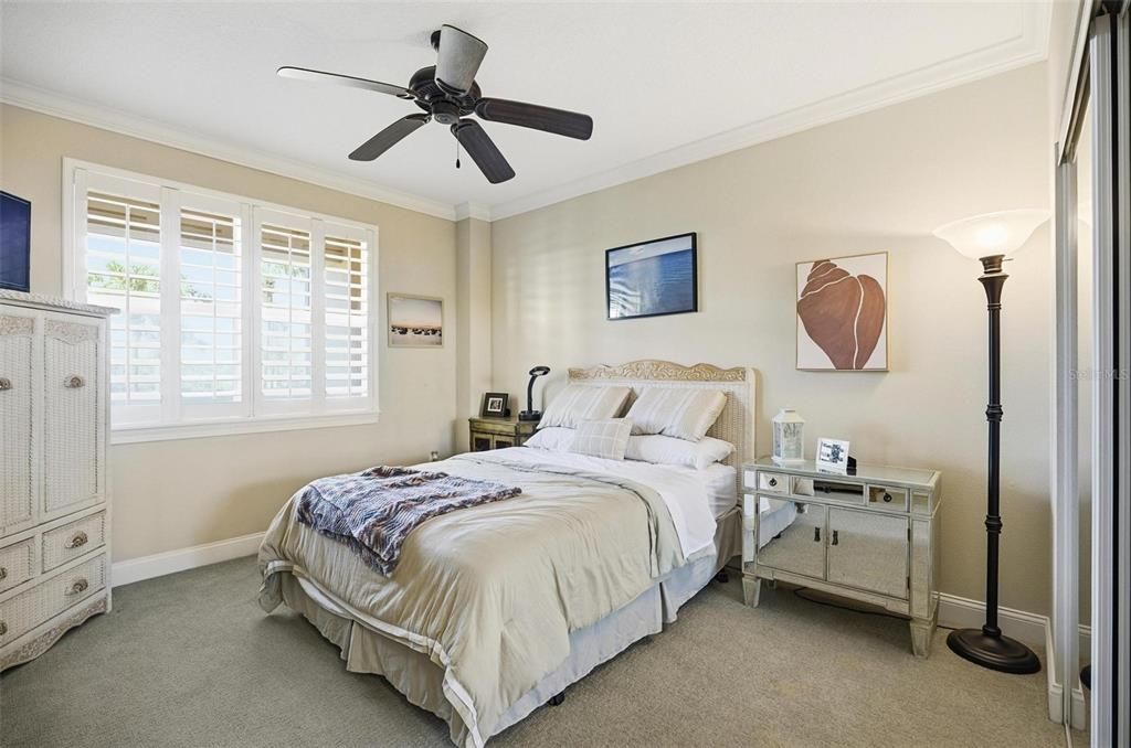 For Rent: $3,100 (3 beds, 2 baths, 1640 Square Feet)