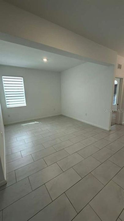 En Venta: $324,990 (4 camas, 2 baños, 2164 Pies cuadrados)