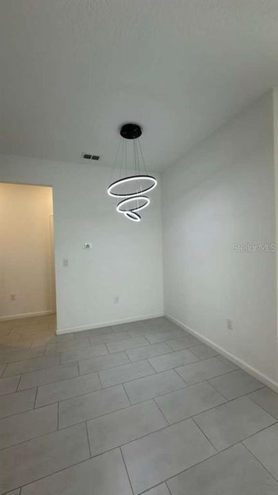 En Venta: $324,990 (4 camas, 2 baños, 2164 Pies cuadrados)