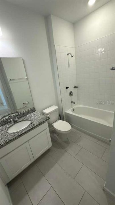 En Venta: $324,990 (4 camas, 2 baños, 2164 Pies cuadrados)