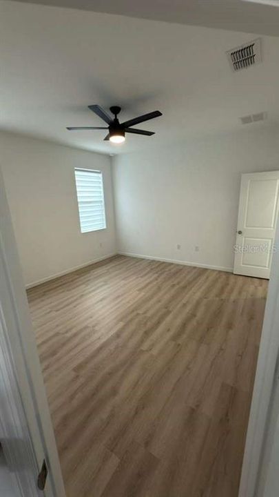 En Venta: $324,990 (4 camas, 2 baños, 2164 Pies cuadrados)