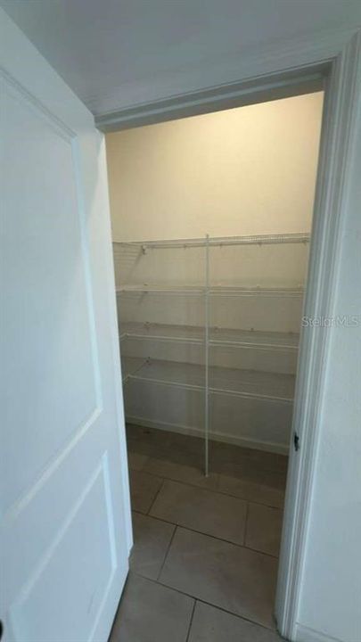 En Venta: $324,990 (4 camas, 2 baños, 2164 Pies cuadrados)