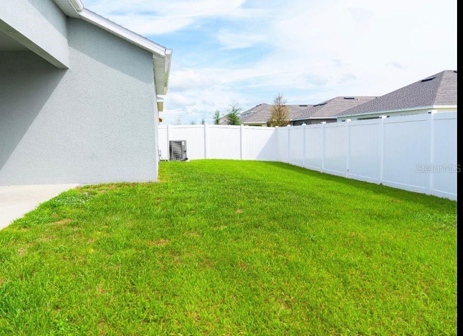 En Venta: $324,990 (4 camas, 2 baños, 2164 Pies cuadrados)