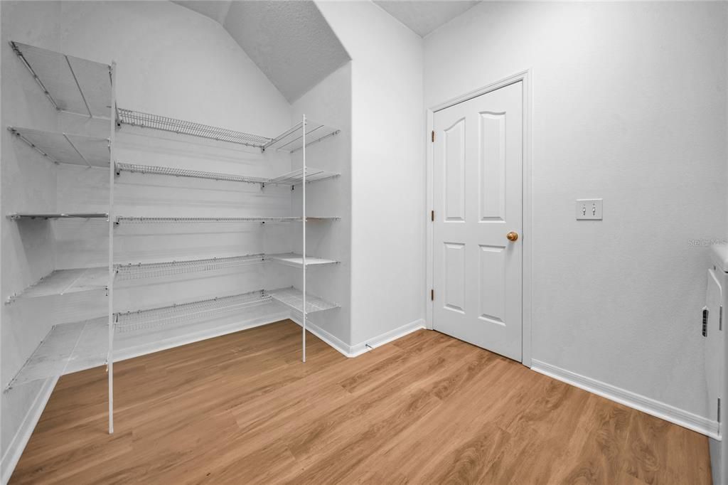 На продажу: $464,900 (3 спален, 2 ванн, 2112 Квадратных фут)