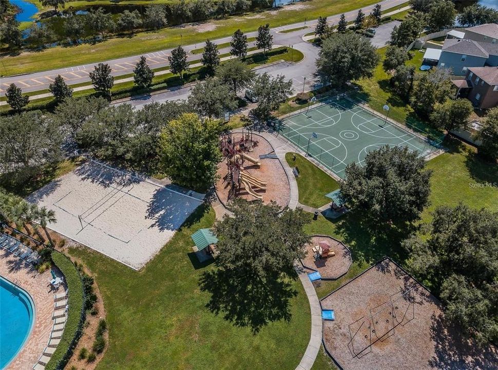 На продажу: $464,900 (3 спален, 2 ванн, 2112 Квадратных фут)