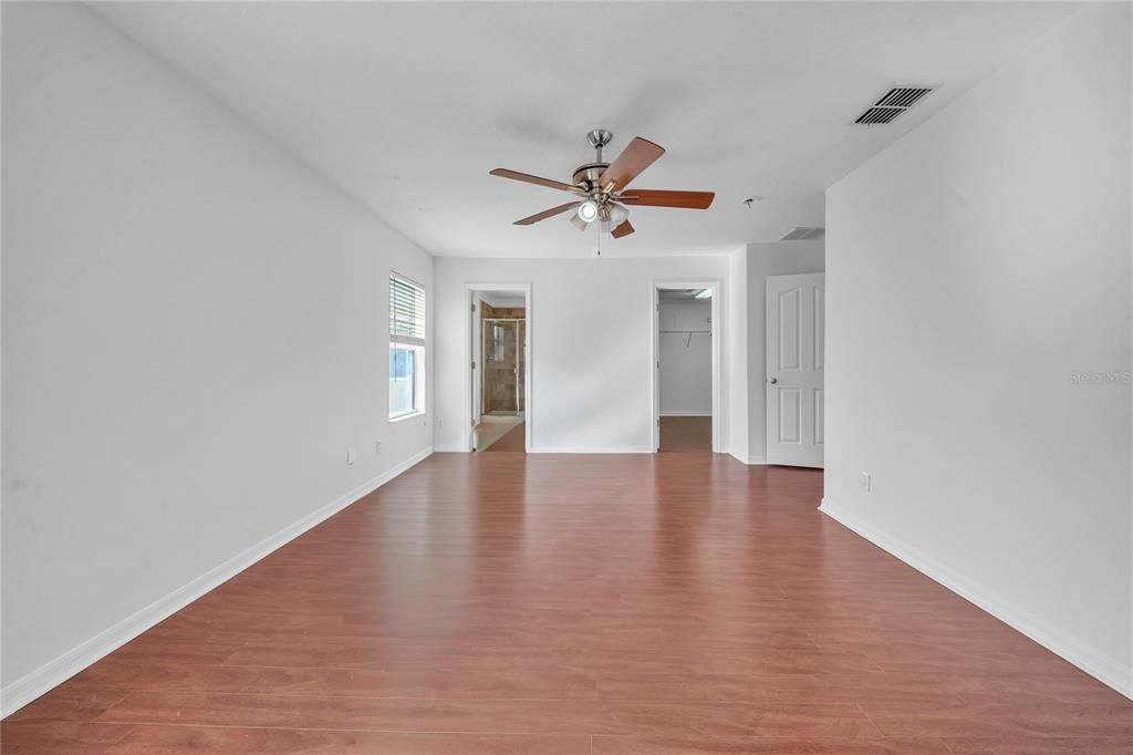 На продажу: $464,900 (3 спален, 2 ванн, 2112 Квадратных фут)