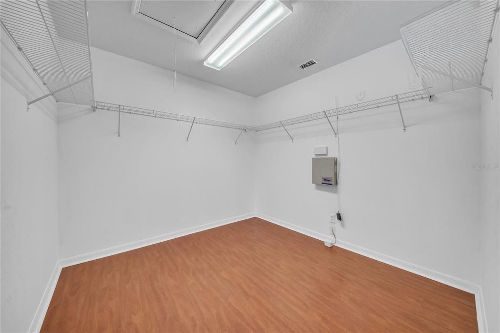 На продажу: $464,900 (3 спален, 2 ванн, 2112 Квадратных фут)