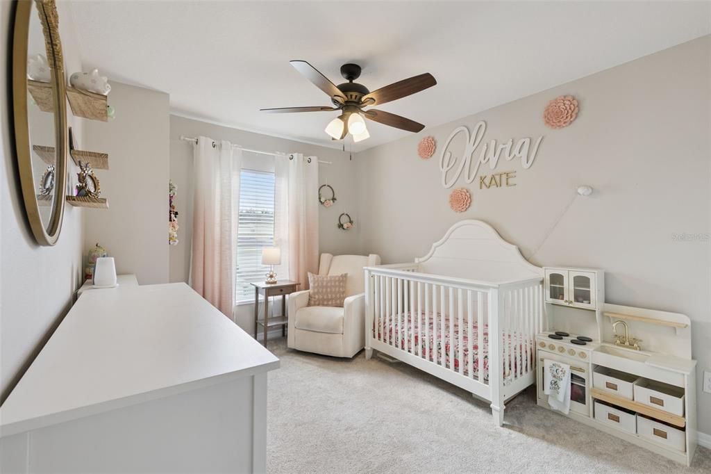 合同活跃: $365,000 (3 贝兹, 2 浴室, 1744 平方英尺)