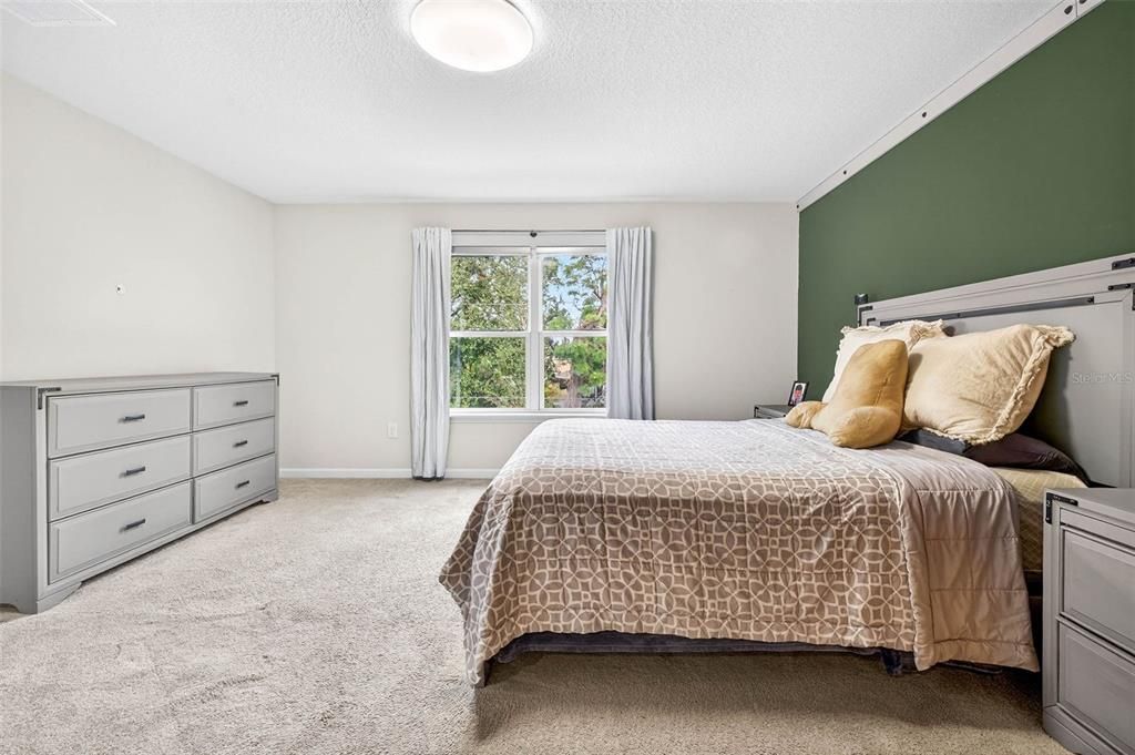 For Sale: $280,000 (3 beds, 2 baths, 1536 Square Feet)