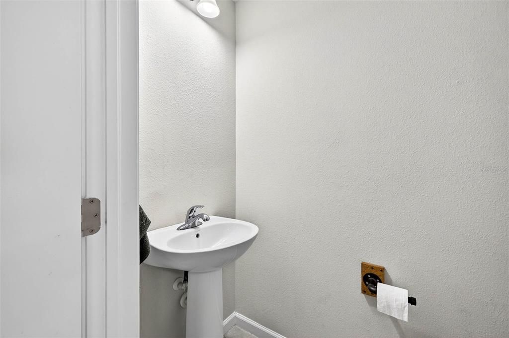 For Sale: $280,000 (3 beds, 2 baths, 1536 Square Feet)