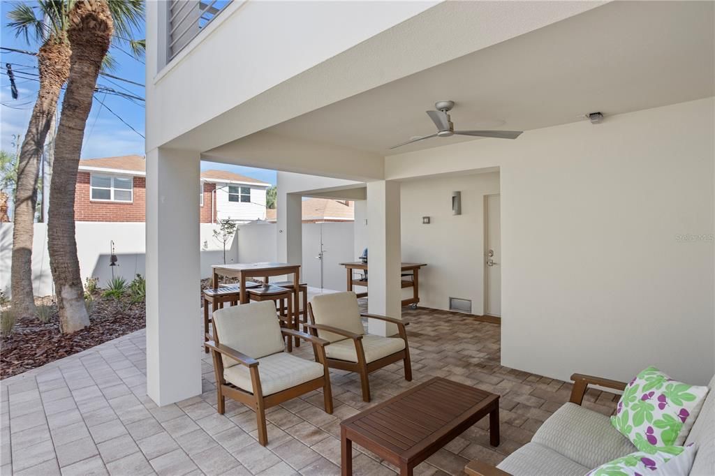 En Venta: $3,750,000 (4 camas, 3 baños, 2006 Pies cuadrados)