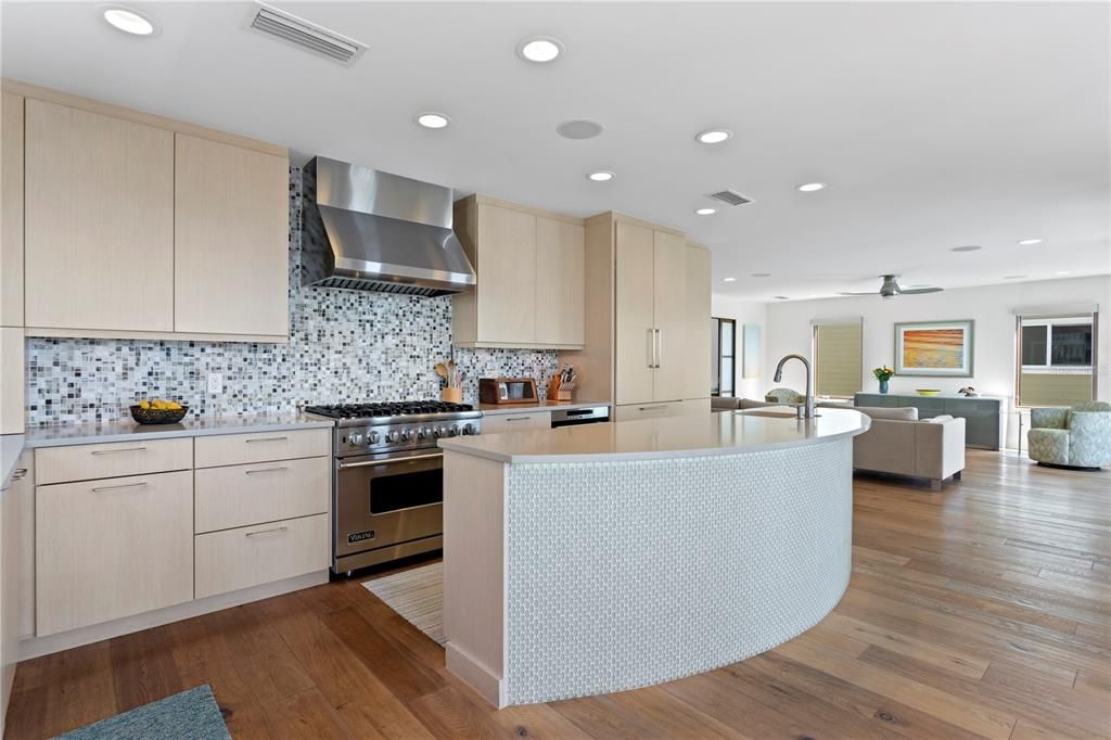 En Venta: $3,750,000 (4 camas, 3 baños, 2006 Pies cuadrados)