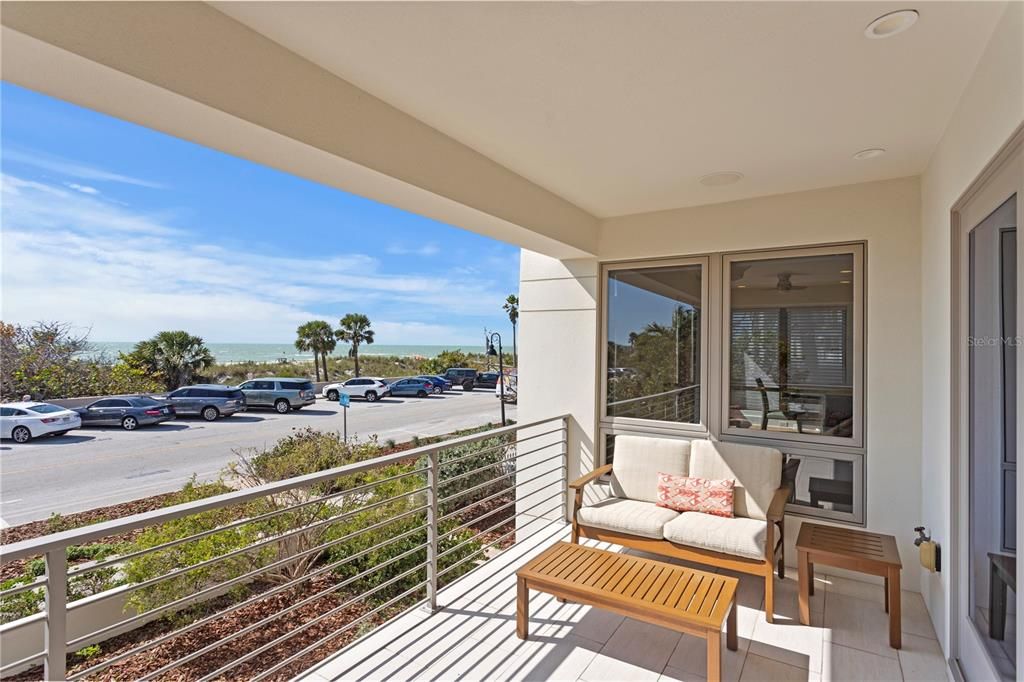 En Venta: $3,750,000 (4 camas, 3 baños, 2006 Pies cuadrados)