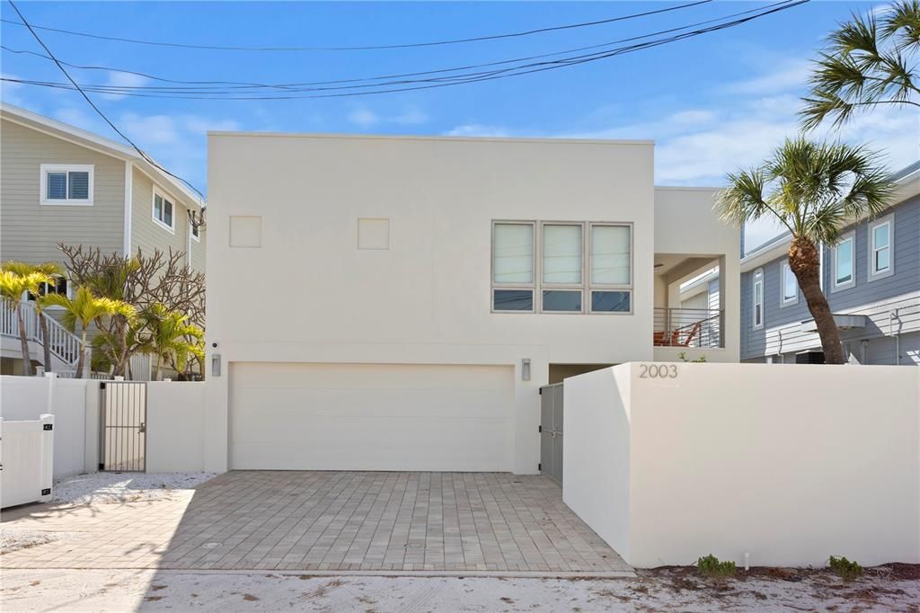 En Venta: $3,750,000 (4 camas, 3 baños, 2006 Pies cuadrados)