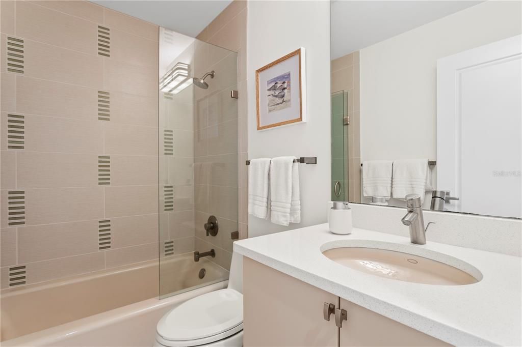 En Venta: $3,750,000 (4 camas, 3 baños, 2006 Pies cuadrados)