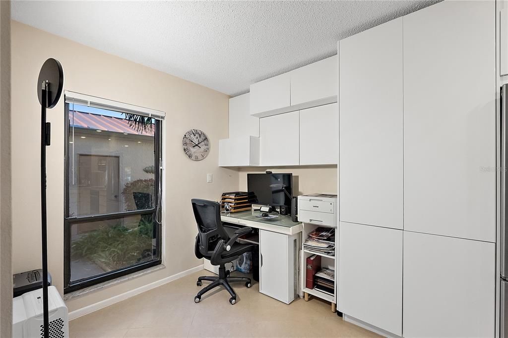 На продажу: $655,000 (2 спален, 2 ванн, 1220 Квадратных фут)