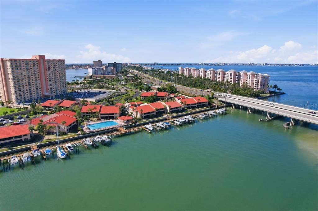 На продажу: $655,000 (2 спален, 2 ванн, 1220 Квадратных фут)