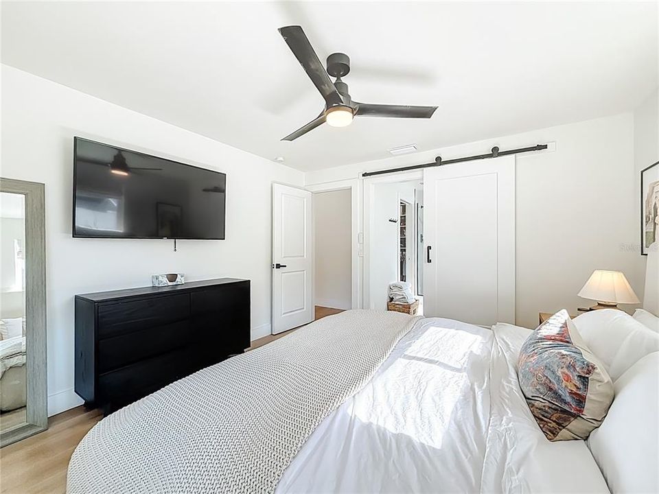 For Sale: $650,000 (4 beds, 2 baths, 1817 Square Feet)