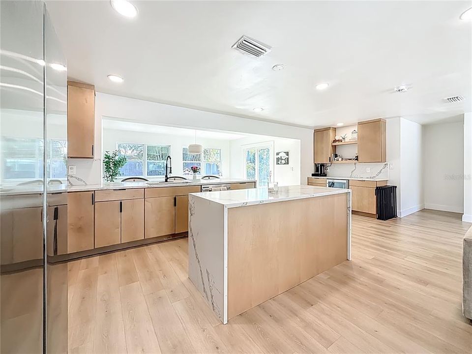 For Sale: $650,000 (4 beds, 2 baths, 1817 Square Feet)