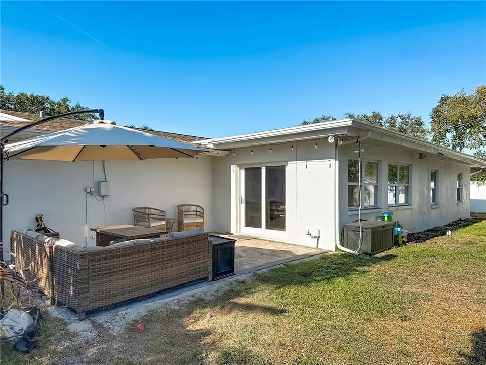 For Sale: $650,000 (4 beds, 2 baths, 1817 Square Feet)