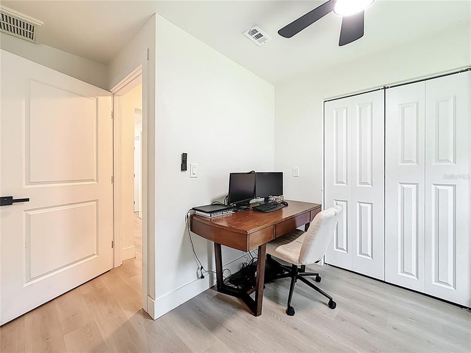 For Sale: $650,000 (4 beds, 2 baths, 1817 Square Feet)