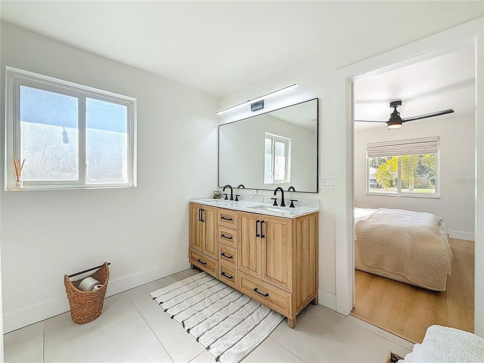 For Sale: $650,000 (4 beds, 2 baths, 1817 Square Feet)