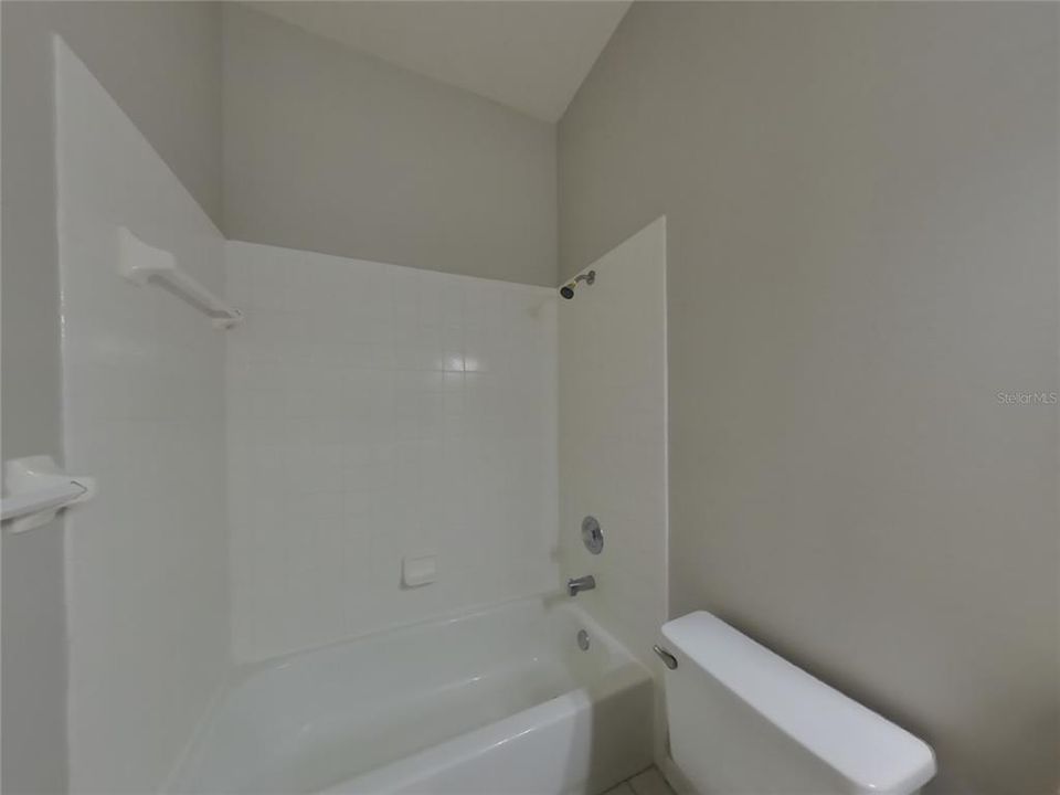 В аренду: $3,229 (4 спален, 3 ванн, 2436 Квадратных фут)