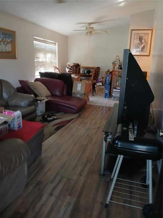 En Venta: $130,000 (2 camas, 2 baños, 912 Pies cuadrados)