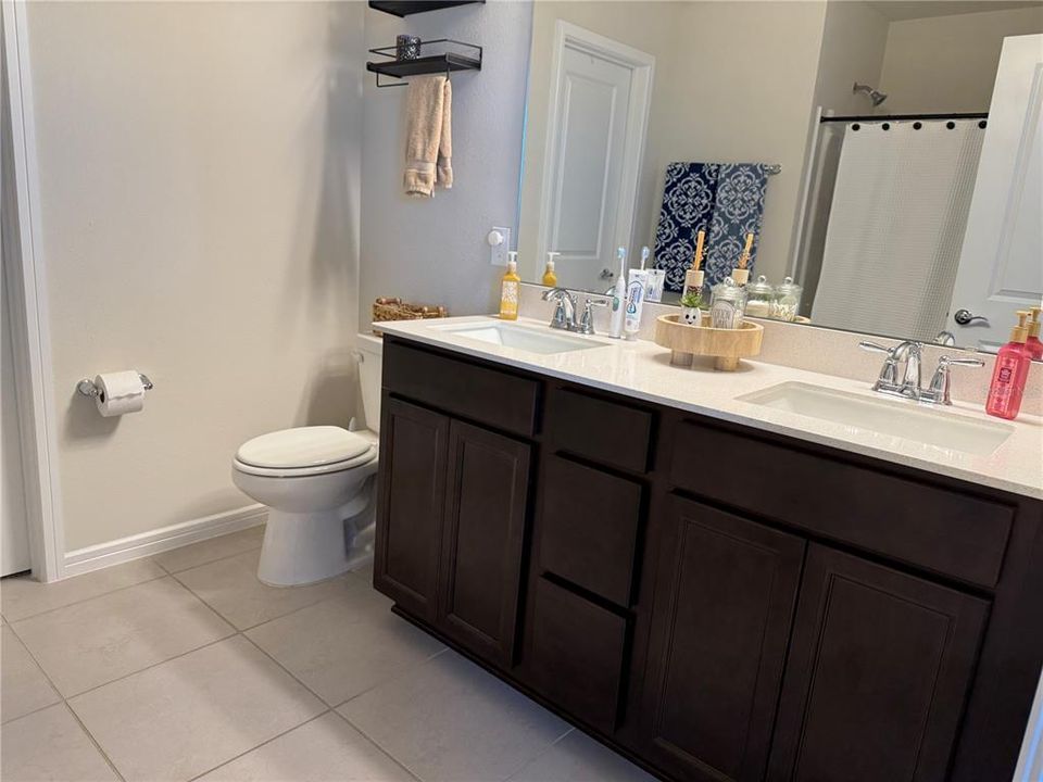 For Rent: $3,000 (4 beds, 3 baths, 2178 Square Feet)