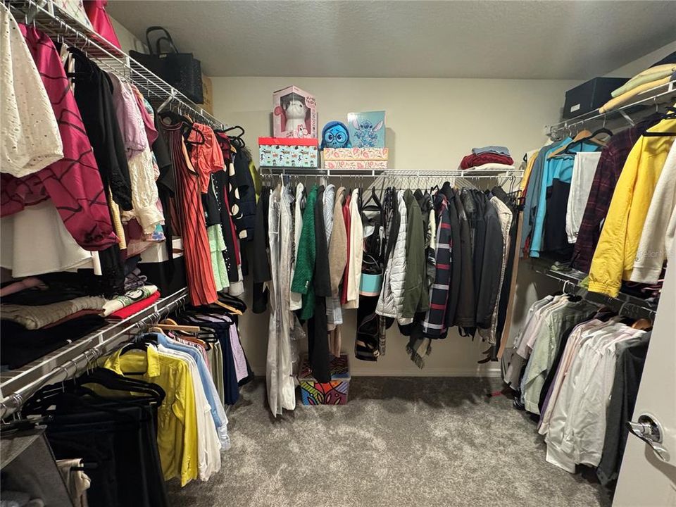 For Rent: $3,000 (4 beds, 3 baths, 2178 Square Feet)