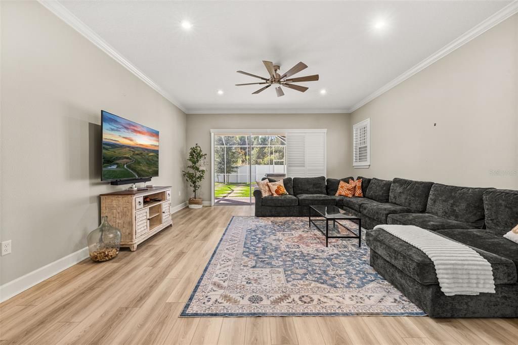 En Venta: $1,895,000 (7 camas, 5 baños, 5236 Pies cuadrados)