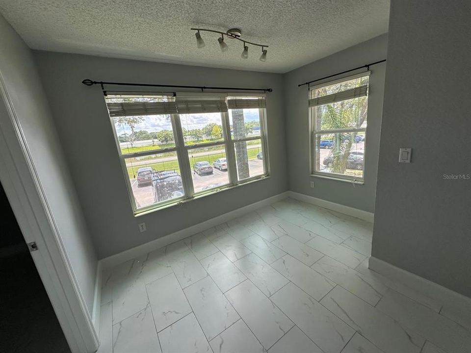 For Rent: $1,600 (2 beds, 2 baths, 1101 Square Feet)