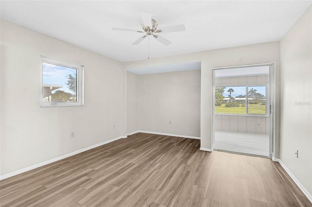 En Venta: $229,900 (2 camas, 2 baños, 1364 Pies cuadrados)